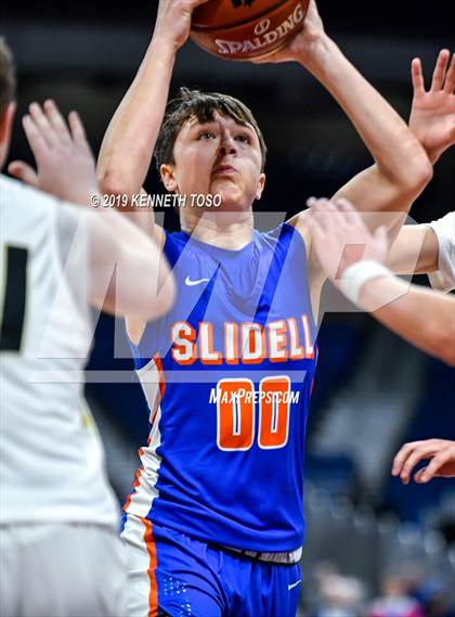 Thumbnail 1 in Jayton vs. Slidell (UIL 1A Final) photogallery.