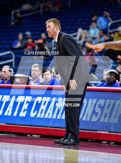 Thumbnail 1 in Jayton vs. Slidell (UIL 1A Final) photogallery.