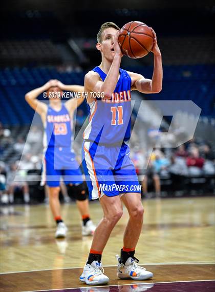 Thumbnail 2 in Jayton vs. Slidell (UIL 1A Final) photogallery.