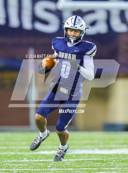 Thumbnail 1 in Avon vs. Archbishop Hoban (OHSAA Division 2 Round 5) photogallery.