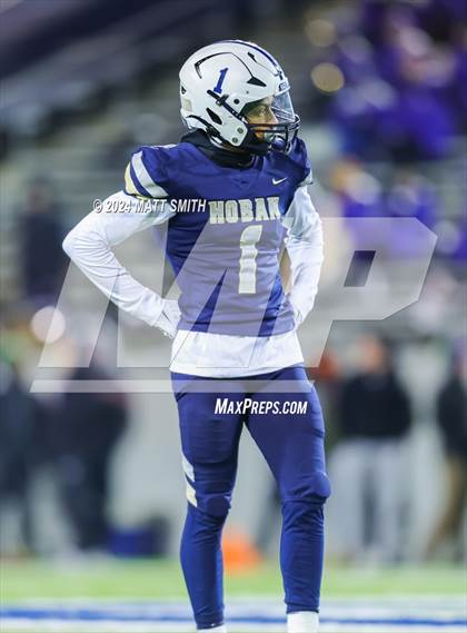 Thumbnail 1 in Avon vs. Archbishop Hoban (OHSAA Division 2 Round 5) photogallery.