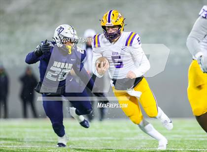 Thumbnail 3 in Avon vs. Archbishop Hoban (OHSAA Division 2 Round 5) photogallery.