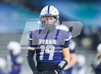 Thumbnail 1 in Avon vs. Archbishop Hoban (OHSAA Division 2 Round 5) photogallery.