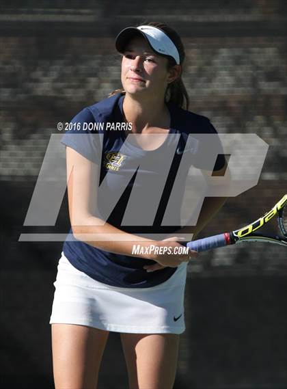 Thumbnail 3 in Campbell Hall vs. Palisades (CIF SoCal Regional Team Tennis Championships) photogallery.