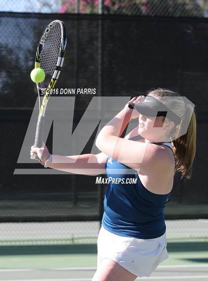 Thumbnail 1 in Campbell Hall vs. Palisades (CIF SoCal Regional Team Tennis Championships) photogallery.