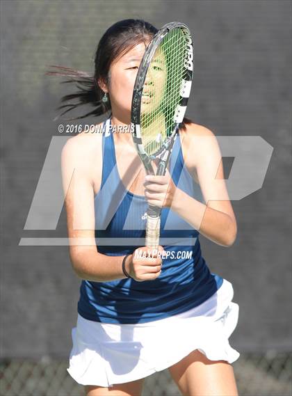 Thumbnail 1 in Campbell Hall vs. Palisades (CIF SoCal Regional Team Tennis Championships) photogallery.