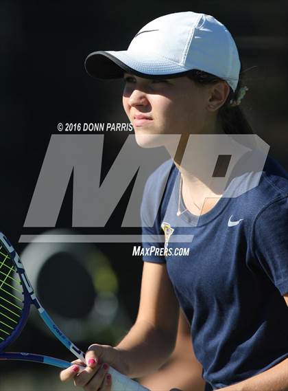 Thumbnail 3 in Campbell Hall vs. Palisades (CIF SoCal Regional Team Tennis Championships) photogallery.