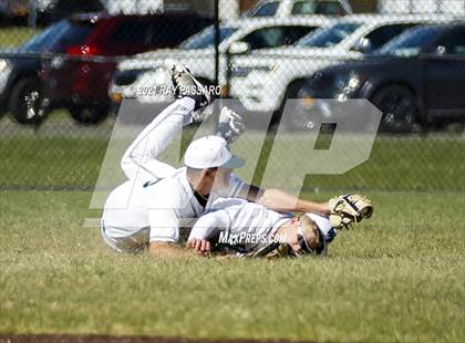 Thumbnail 2 in Riverhead vs William Floyd photogallery.