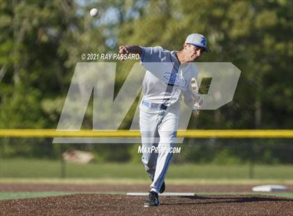 Thumbnail 1 in Riverhead vs William Floyd photogallery.