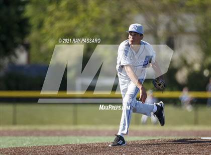 Thumbnail 1 in Riverhead vs William Floyd photogallery.