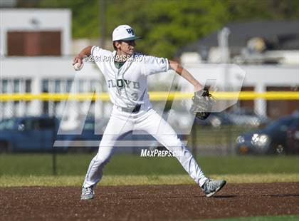 Thumbnail 2 in Riverhead vs William Floyd photogallery.