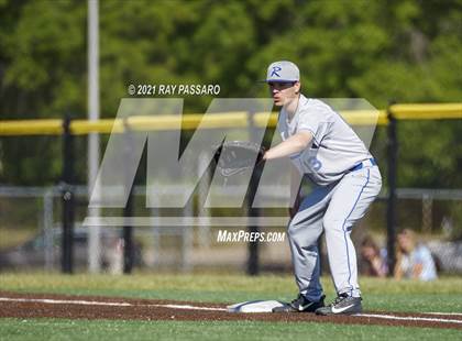 Thumbnail 1 in Riverhead vs William Floyd photogallery.