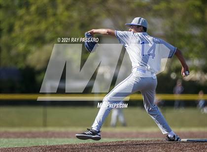 Thumbnail 2 in Riverhead vs William Floyd photogallery.