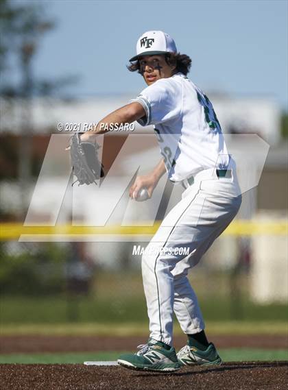 Thumbnail 1 in Riverhead vs William Floyd photogallery.