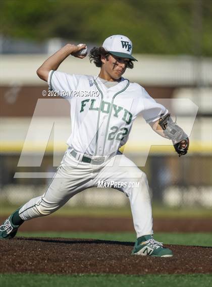 Thumbnail 1 in Riverhead vs William Floyd photogallery.