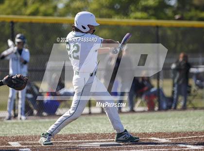 Thumbnail 2 in Riverhead vs William Floyd photogallery.
