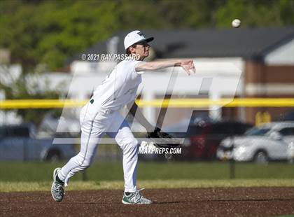 Thumbnail 2 in Riverhead vs William Floyd photogallery.