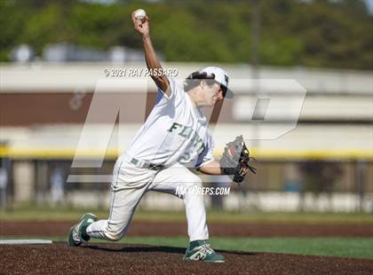 Thumbnail 1 in Riverhead vs William Floyd photogallery.