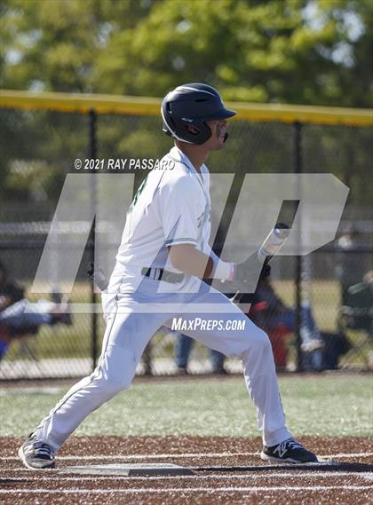 Thumbnail 3 in Riverhead vs William Floyd photogallery.