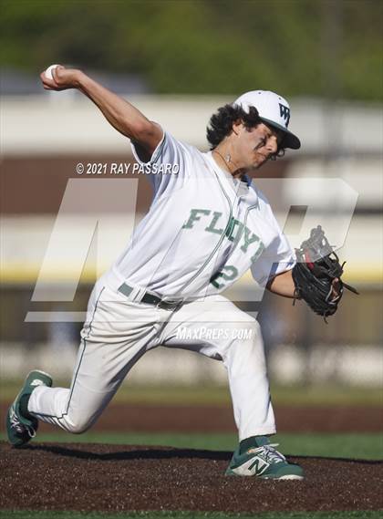 Thumbnail 1 in Riverhead vs William Floyd photogallery.