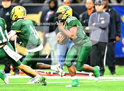 Thumbnail 3 in Opelousas vs. Cecilia (LHSAA Division II Non-Select Final) photogallery.