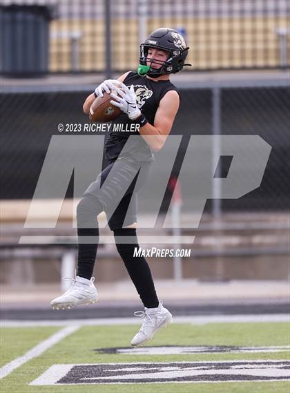 Thumbnail 1 in Rockhurst @ Bentonville photogallery.