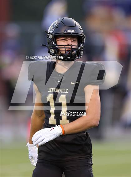 Thumbnail 1 in Rockhurst @ Bentonville photogallery.