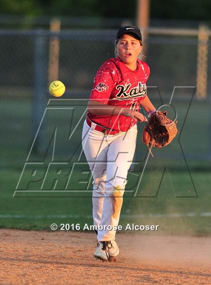 Thumbnail 2 in Katy @ Mayde Creek photogallery.