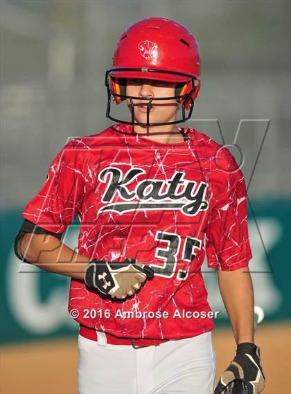 Thumbnail 1 in Katy @ Mayde Creek photogallery.