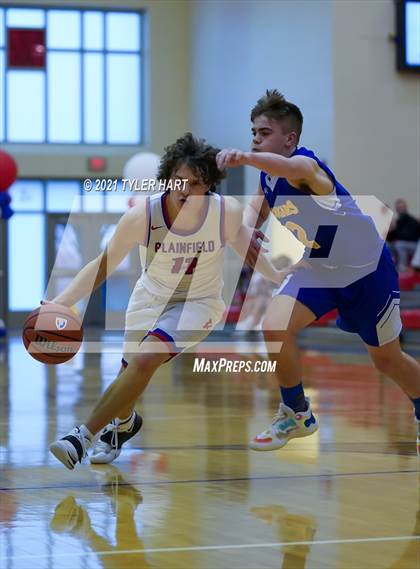 Thumbnail 2 in JV: Greenfield-Central @ Plainfield photogallery.