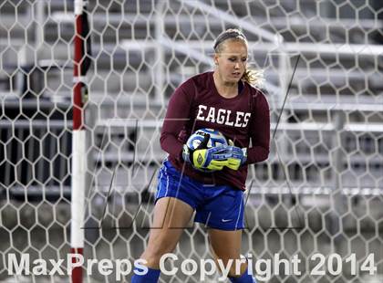 Thumbnail 3 in Cheyenne Mountain vs. Broomfield (CHSAA 4A Final) photogallery.