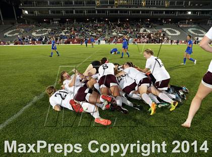 Thumbnail 2 in Cheyenne Mountain vs. Broomfield (CHSAA 4A Final) photogallery.