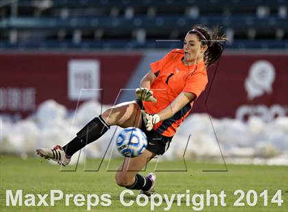 Thumbnail 2 in Cheyenne Mountain vs. Broomfield (CHSAA 4A Final) photogallery.