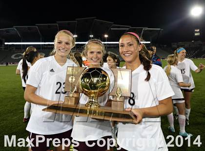Thumbnail 2 in Cheyenne Mountain vs. Broomfield (CHSAA 4A Final) photogallery.