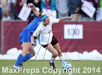 Thumbnail 2 in Cheyenne Mountain vs. Broomfield (CHSAA 4A Final) photogallery.