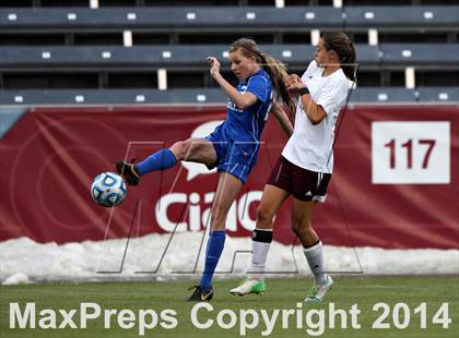 Thumbnail 2 in Cheyenne Mountain vs. Broomfield (CHSAA 4A Final) photogallery.