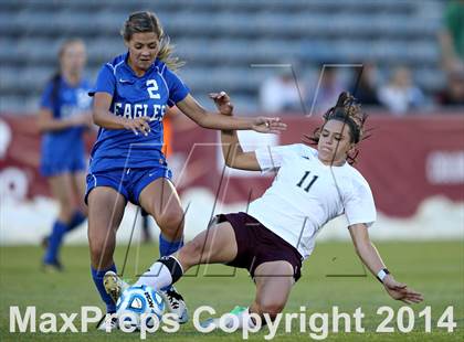 Thumbnail 2 in Cheyenne Mountain vs. Broomfield (CHSAA 4A Final) photogallery.