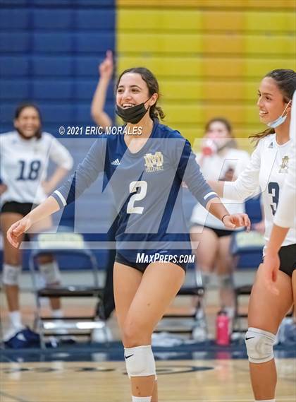 Thumbnail 2 in Mater Dei Catholic vs Mission Vista (CIF SDS D2 1st Round) photogallery.