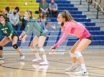 Thumbnail 2 in Mater Dei Catholic vs Mission Vista (CIF SDS D2 1st Round) photogallery.