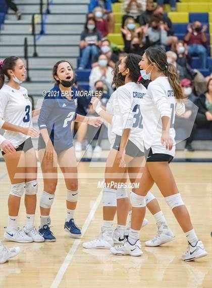Thumbnail 2 in Mater Dei Catholic vs Mission Vista (CIF SDS D2 1st Round) photogallery.