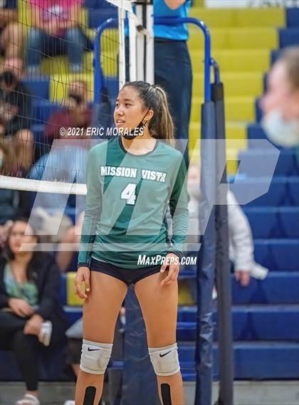 Thumbnail 1 in Mater Dei Catholic vs Mission Vista (CIF SDS D2 1st Round) photogallery.