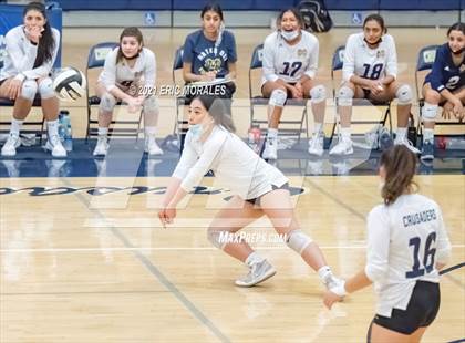 Thumbnail 2 in Mater Dei Catholic vs Mission Vista (CIF SDS D2 1st Round) photogallery.