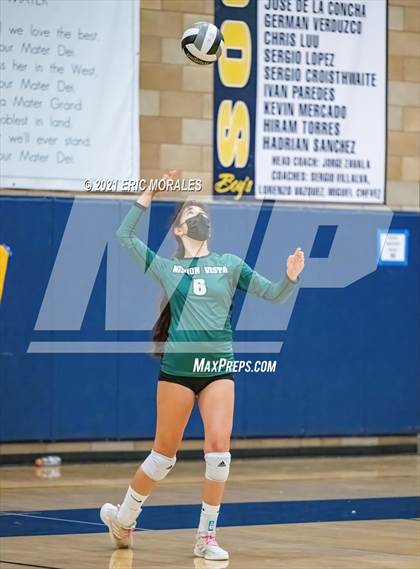 Thumbnail 1 in Mater Dei Catholic vs Mission Vista (CIF SDS D2 1st Round) photogallery.
