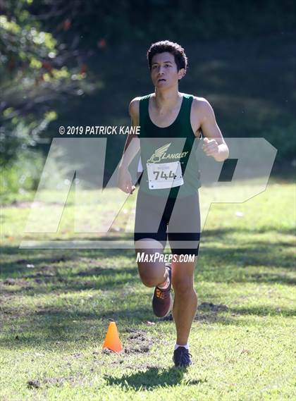 Thumbnail 1 in Monroe Parker Invitational photogallery.