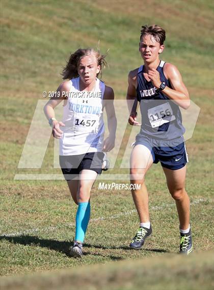 Thumbnail 2 in Monroe Parker Invitational photogallery.