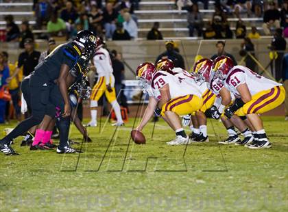 Thumbnail 2 in Clovis West vs. Edison photogallery.