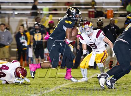 Thumbnail 3 in Clovis West vs. Edison photogallery.