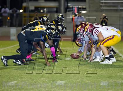Thumbnail 3 in Clovis West vs. Edison photogallery.