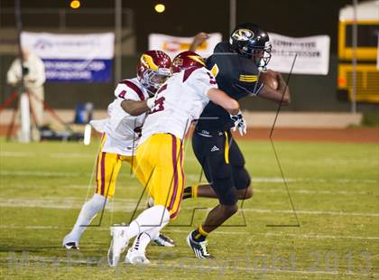 Thumbnail 3 in Clovis West vs. Edison photogallery.