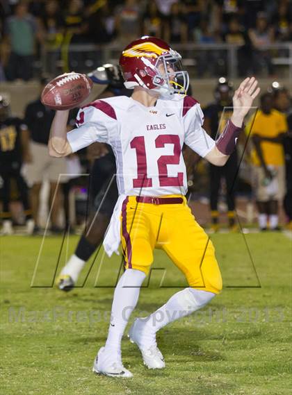 Thumbnail 3 in Clovis West vs. Edison photogallery.
